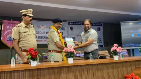 आर.एन.टी. ग्रुप ऑफ कॉलेजेज में आयोजित हुआ “नशा मुक्ति जन अभियान – लक्ष्मण रेखा” कार्यक्रम