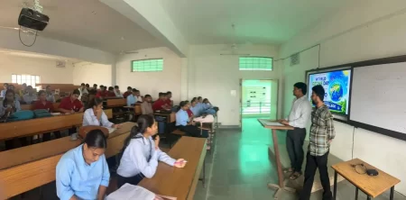आर.एन.टी. महाविद्यालय, कपासन में भूगोल विभाग एवं एन.एस.एस. के संयुक्त तत्वावधान में अंतरराष्ट्रीय ओजोन दिवस पर संगोष्ठी का आयोजन किया गया।